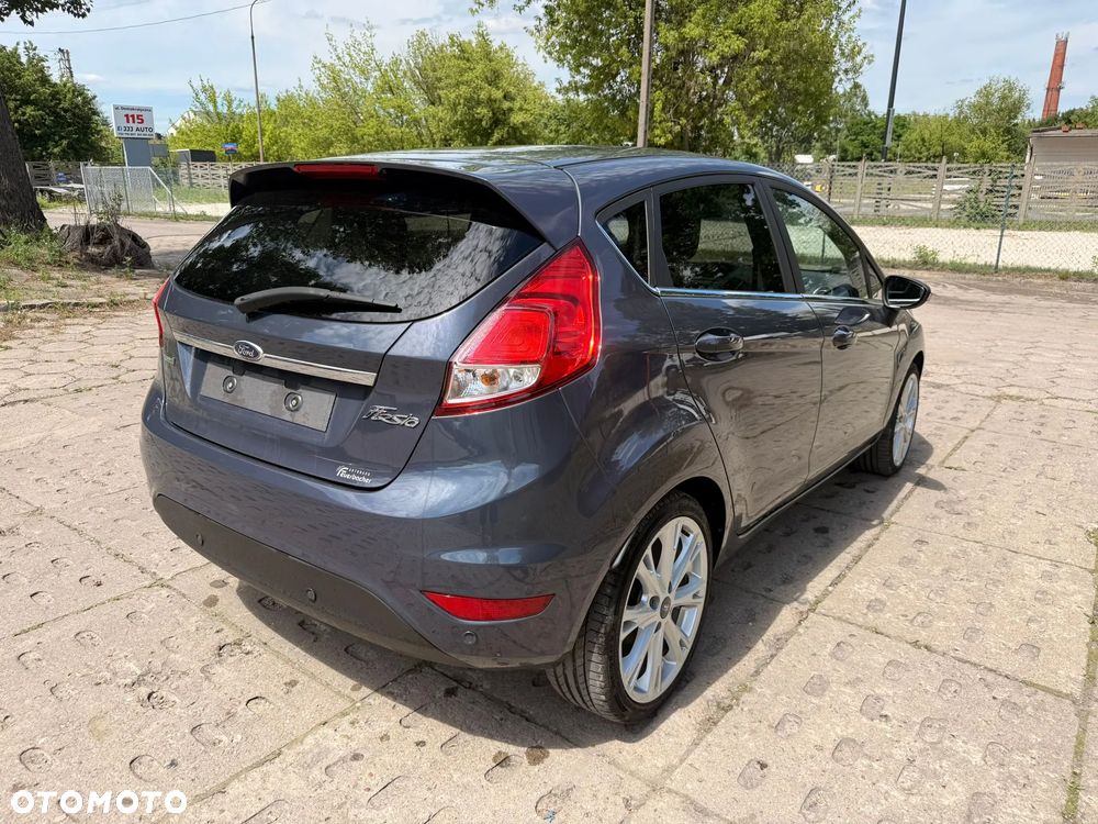 Ford Fiesta - 5