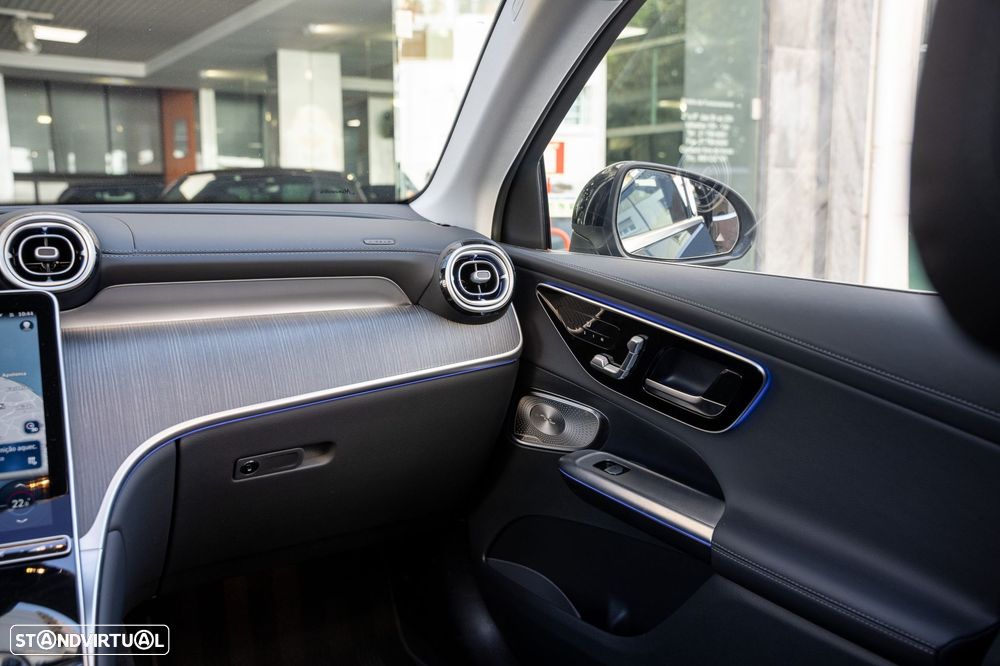 Mercedes-Benz GLC 300 de 4Matic - 28