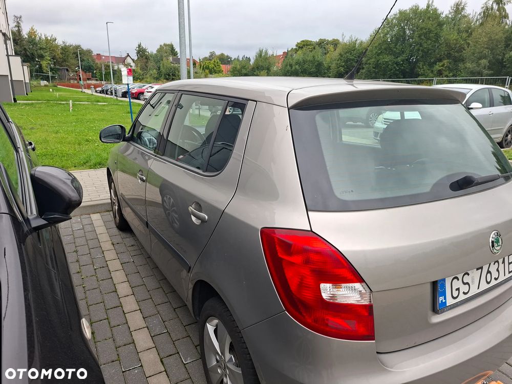 Skoda Fabia 1.4 16V Ambiente - 4