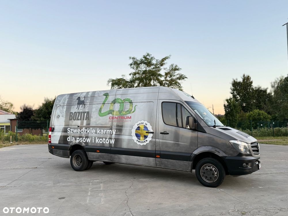 Mercedes-Benz Sprinter - 2