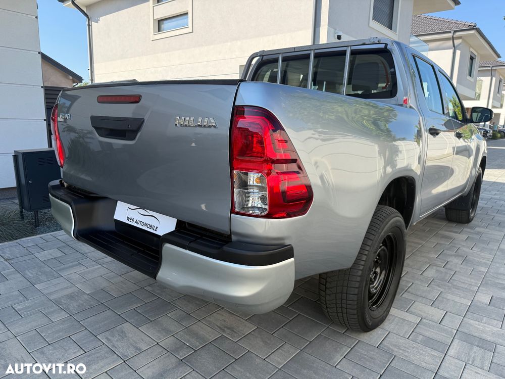 Toyota Hilux 4x4 Double Cab M/T Comfort - 10