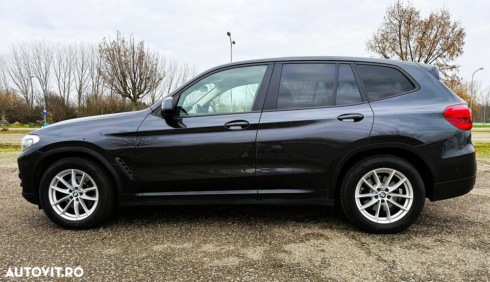 BMW X3 xDrive20d AT xLine - 11