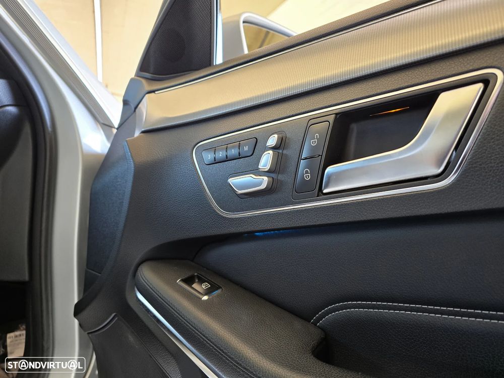 Mercedes-Benz E 300 - 25