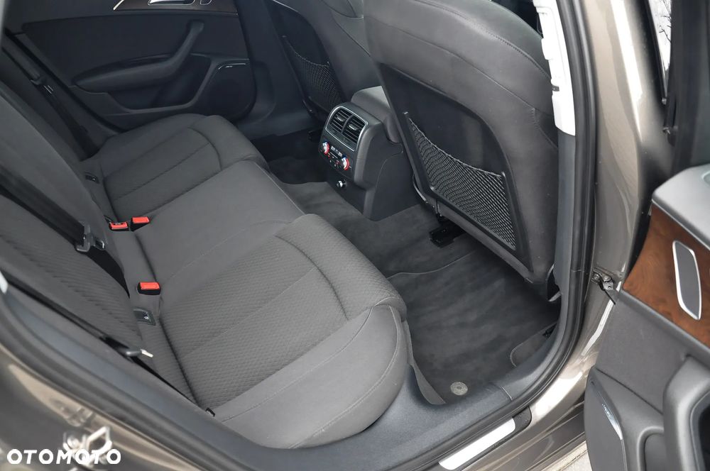 Audi A6 Avant - 33