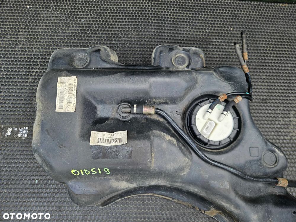 Zbiornik Paliwa Bak Wlew Pompa Pompka Plywak Diesel 1.9 TDI VW Passat B5 - 3