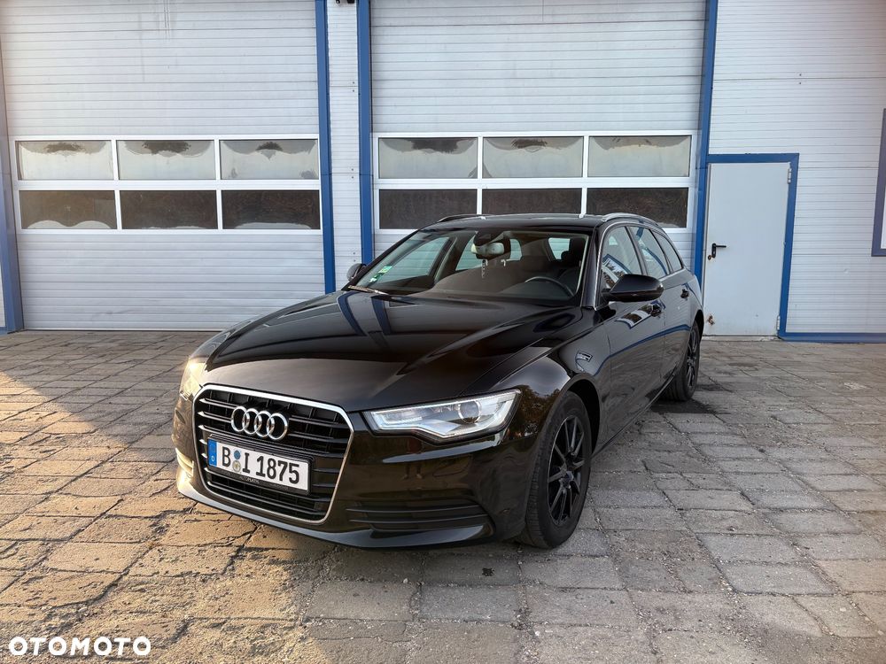 Audi A6 Avant - 1