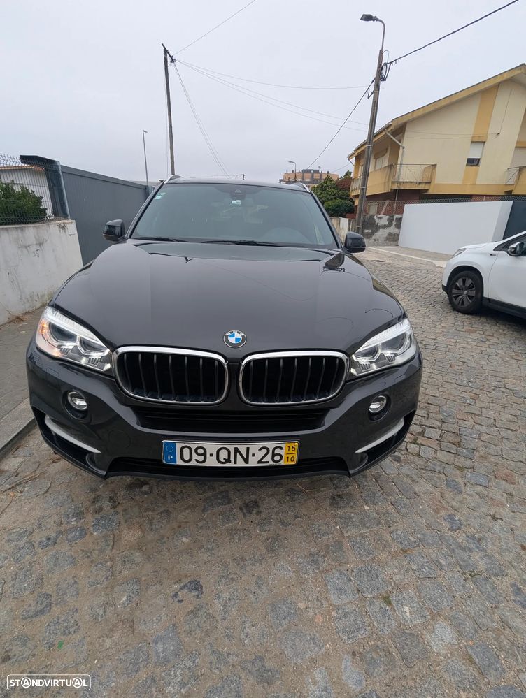 BMW X5 25 d sDrive Comfort 7L - 4