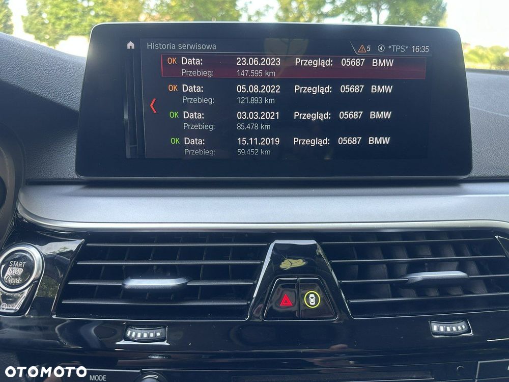 BMW Seria 5 520d Luxury Line sport - 24