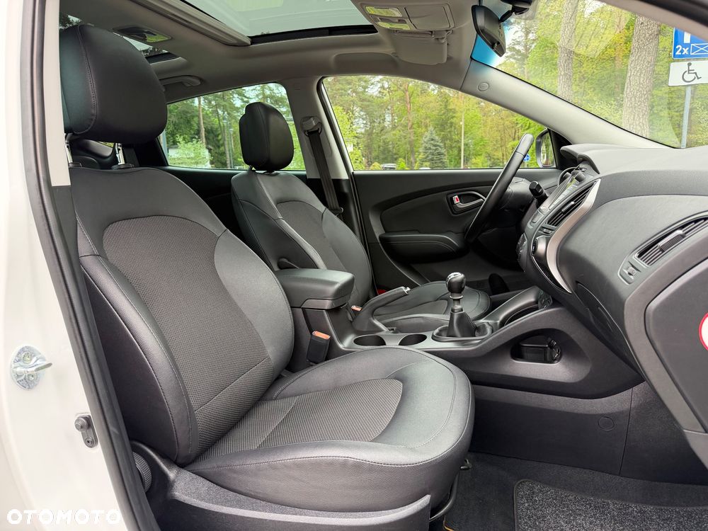 Hyundai ix35 1.7 CRDi 2WD blue Finale - 28
