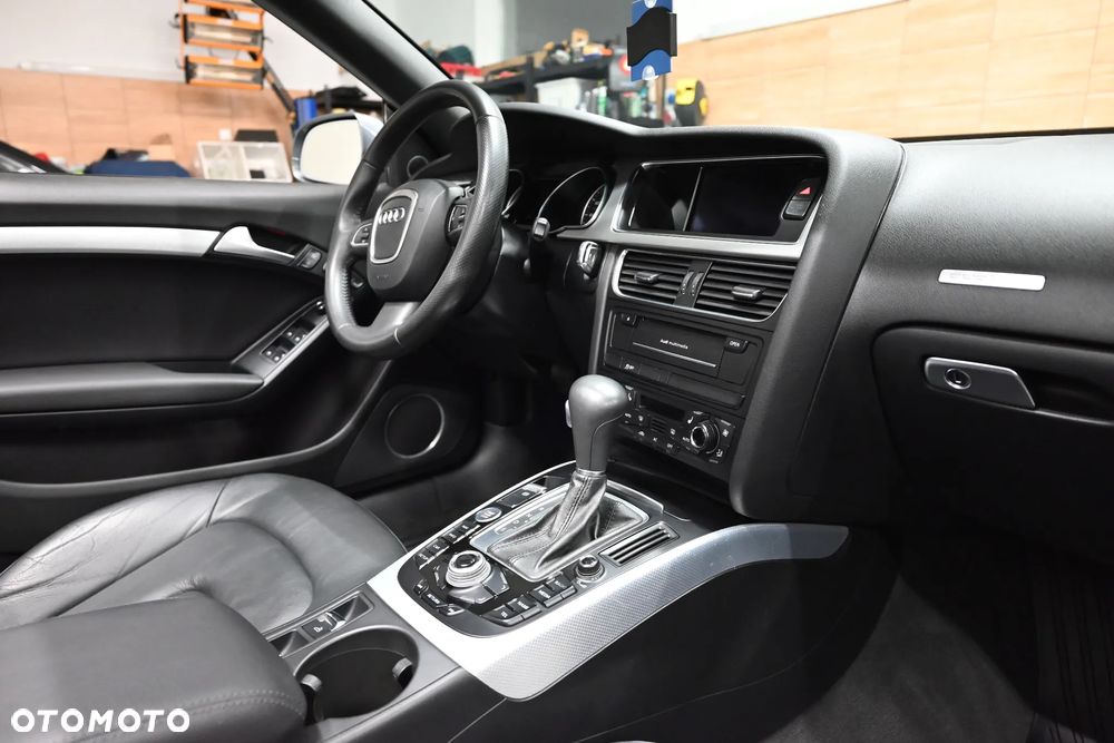 Audi A5 Cabrio 2.0 TFSI quattro S tronic - 14
