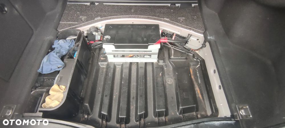 Mercedes-Benz Klasa E 280 4-Matic Elegance - 7