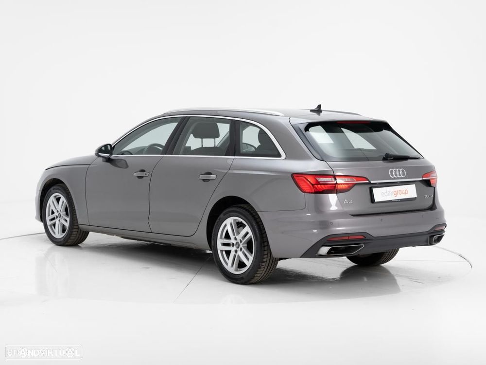 Audi A4 Avant 30 TDI S tronic - 5
