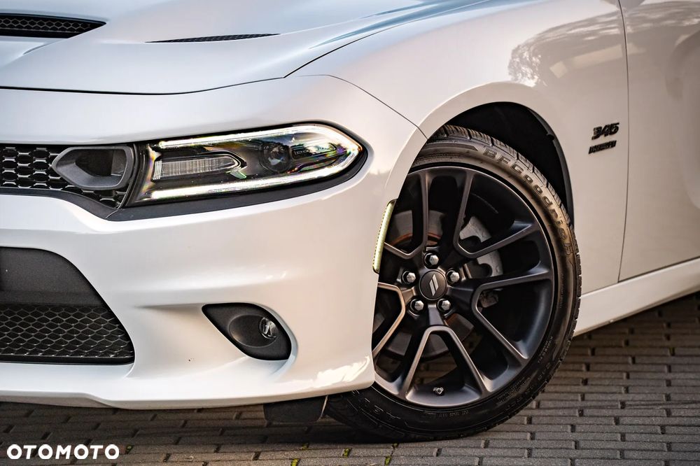 Dodge Charger 5.7 R/T Daytona - 4