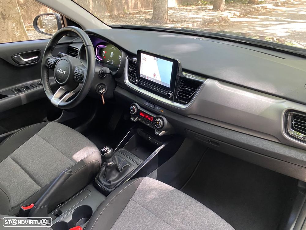 Kia Stonic 1.2 MPi Vibe - 31
