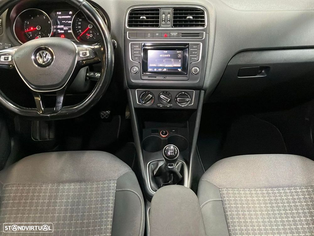 VW Polo 1.0 Confortline - 10