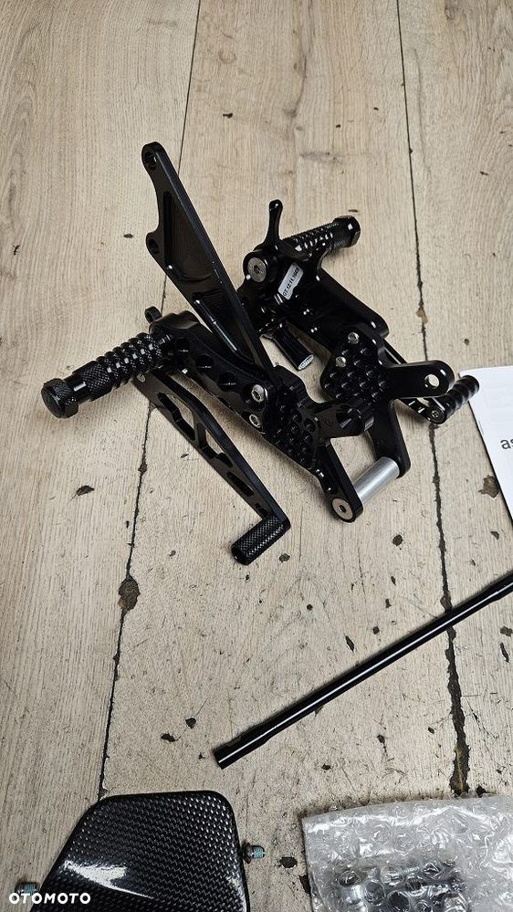 Regulowany zestaw podnóżków AS31GT Gilles Tooling Kawasaki Ninja ZX-10R - 11