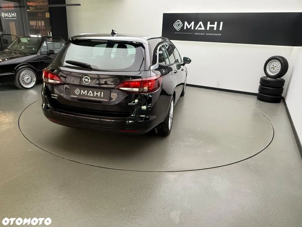 Opel Astra 1.6 D (CDTI) Start/Stop Innovation - 11