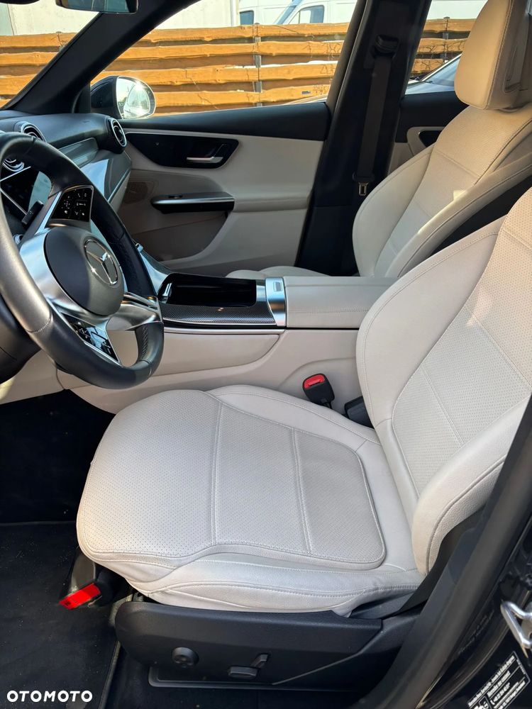 Mercedes-Benz GLC 220 d 4-Matic - 5