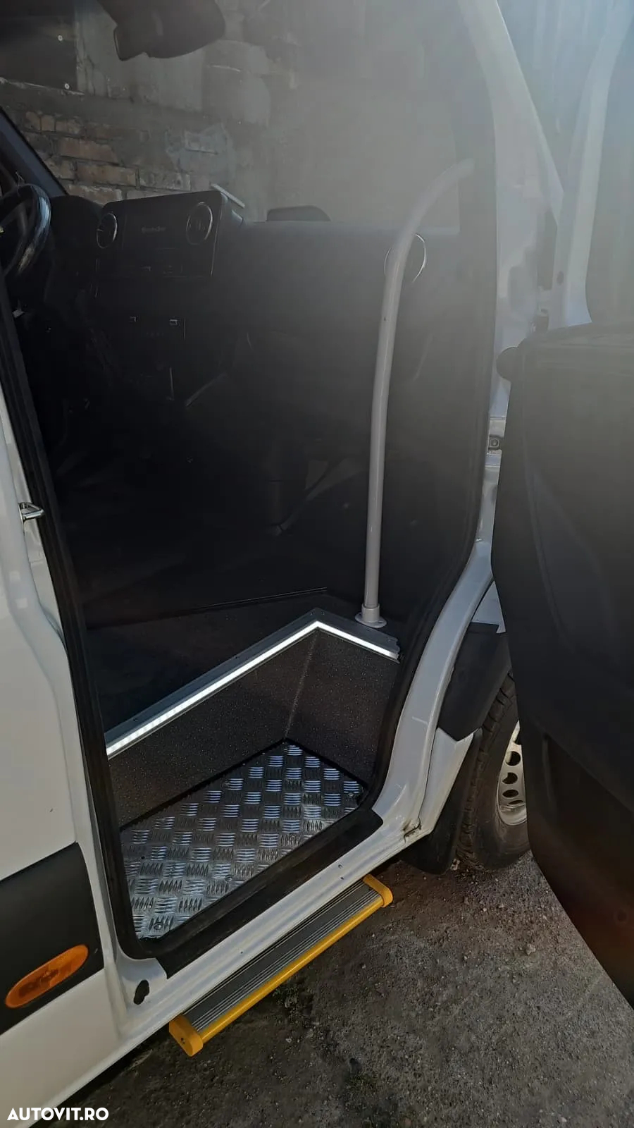Mercedes-Benz SPRINTER - 9