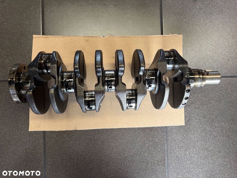 WAŁ KORBOWY 1.4 HDI E-HDI 8HR DV4C PEUGEOT CITROEN 9800993580 - 2