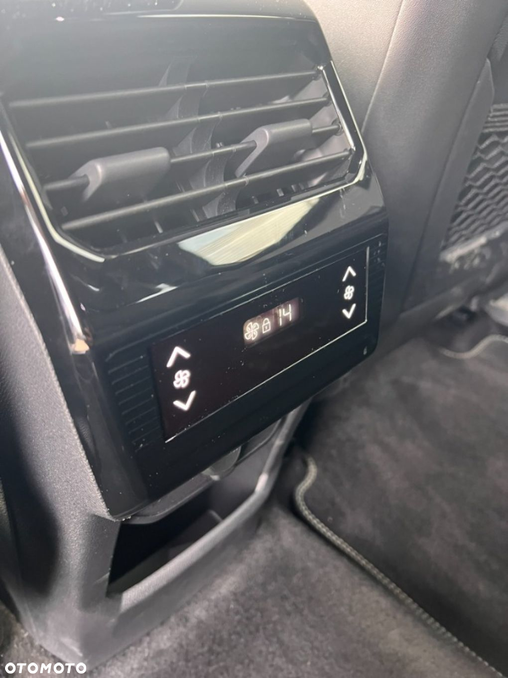 Peugeot 5008 - 9