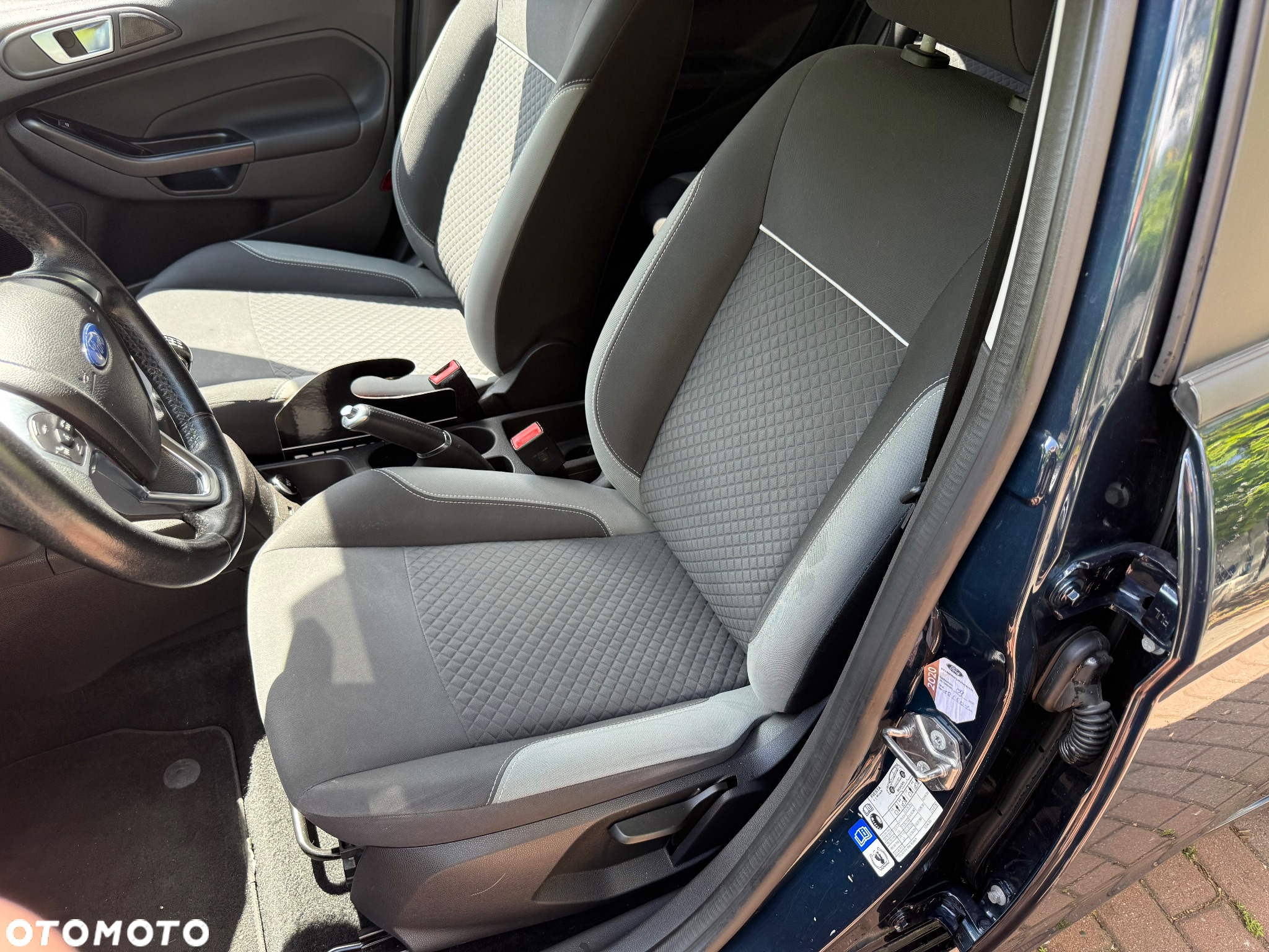 Ford Fiesta 1.0 EcoBoost Start-Stop Champions Edition - 19