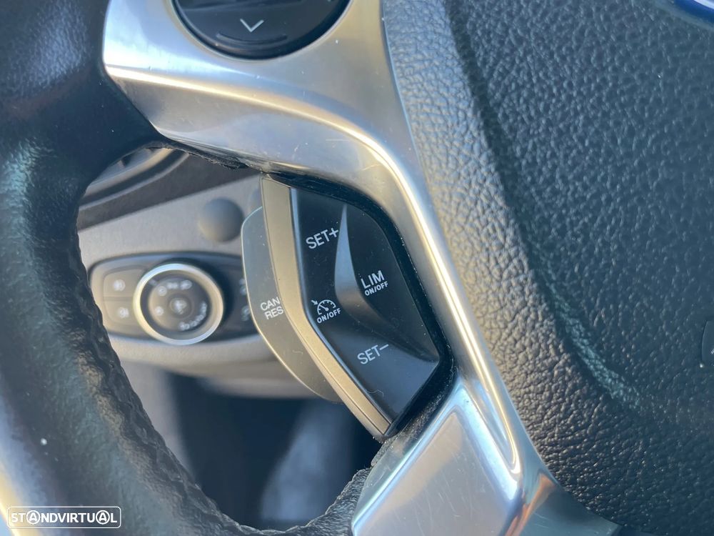 Ford Transit Connect Longa 1.5 EcoBlue IVA Dedutível - 30