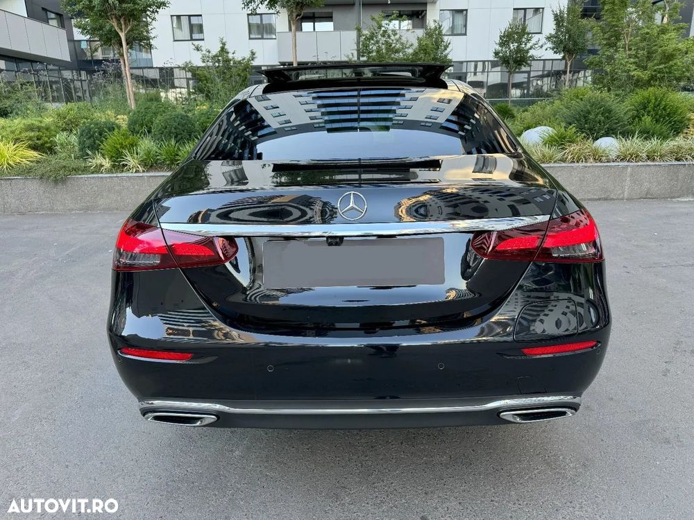 Mercedes-Benz E 300 4MATIC Aut. - 6