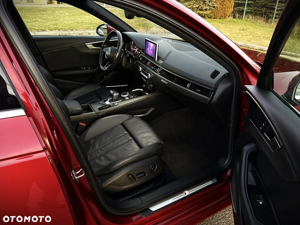 Audi A4 Limousine 2.0 TFSI Quattro Design S tronic - 17