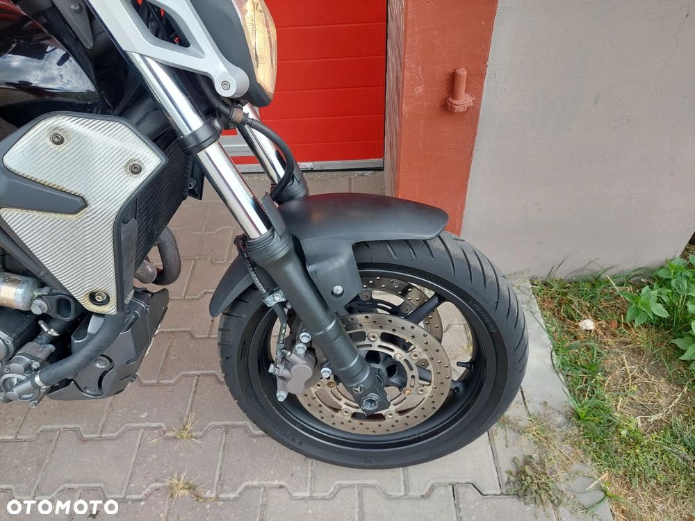 Yamaha MT - 10