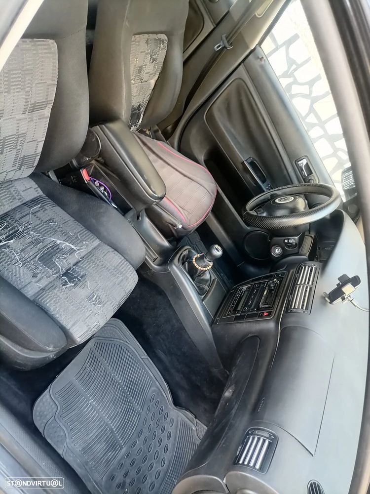 VW Passat Variant 1.9 TDi Confortline - 5