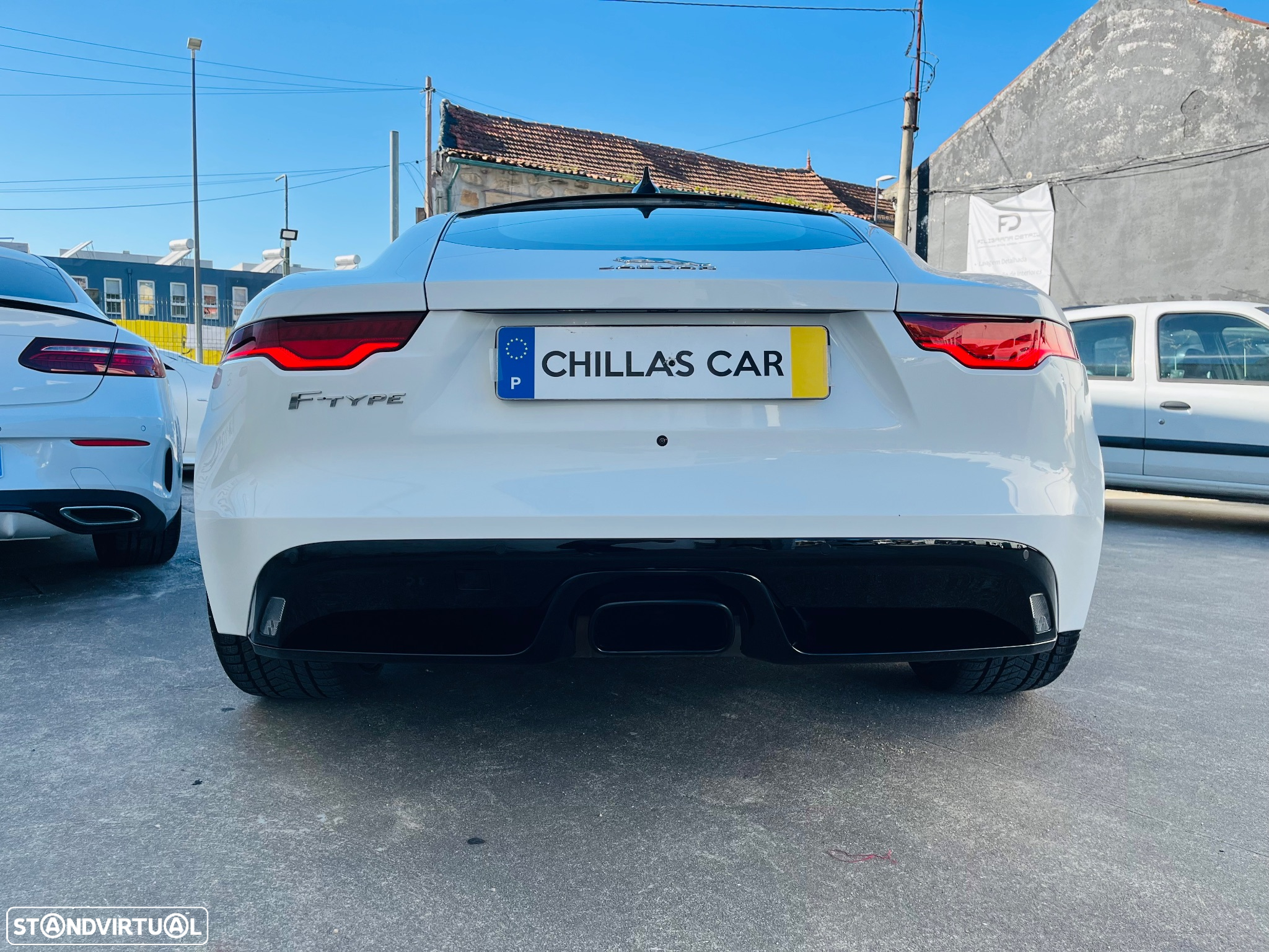 Jaguar F-Type 2.0 i4 R-Dynamic Black - 16