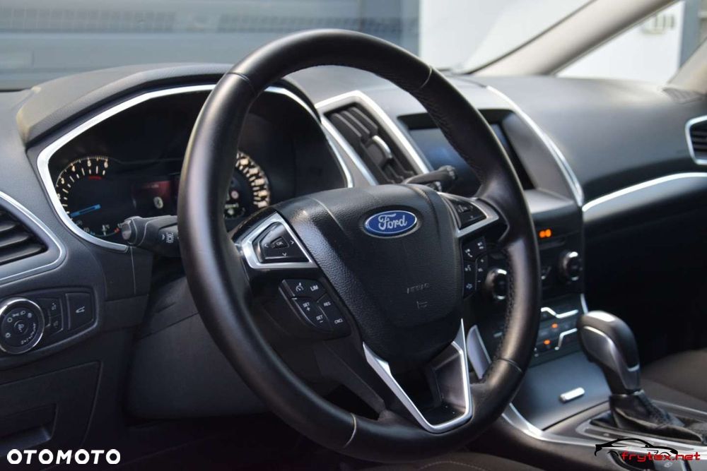 Ford S-Max - 20