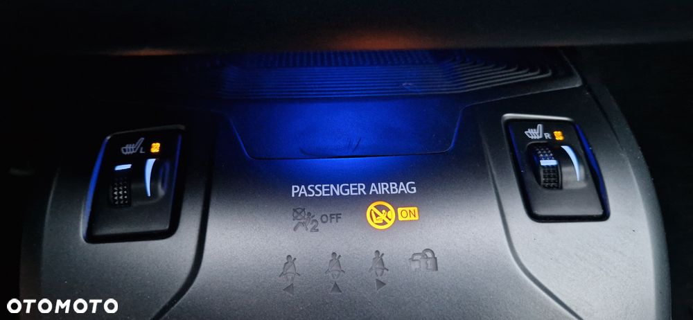 Toyota Avensis 1.8 Prestige MS - 14