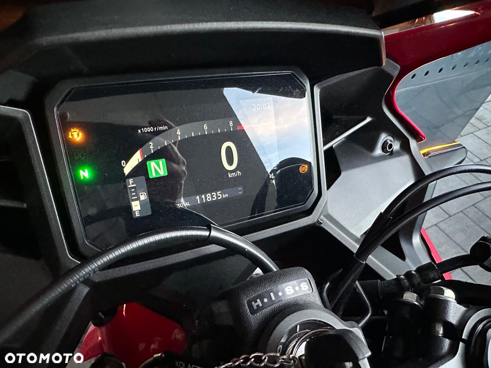 Honda CBR - 12