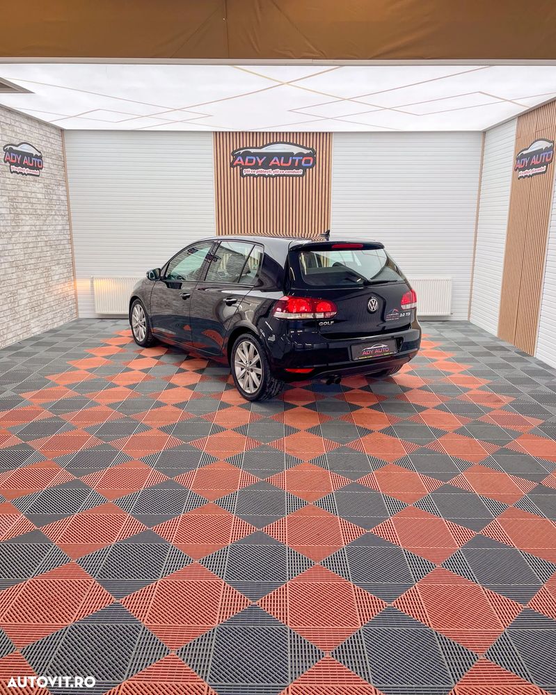 Volkswagen Golf 2.0 TDI BlueMotion Technology Highline - 5