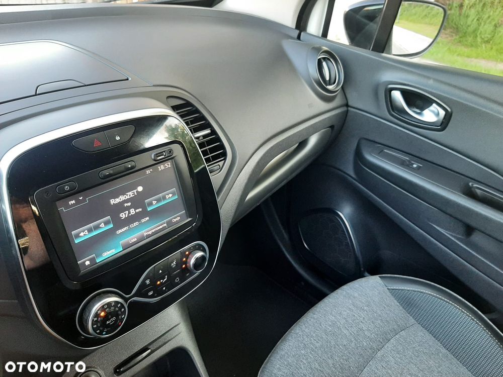 Renault Captur ENERGY TCe 120 Experience - 28