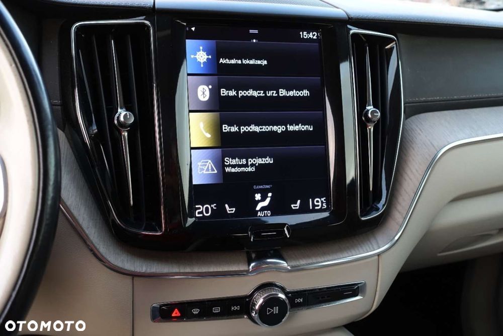 Volvo XC 60 - 19