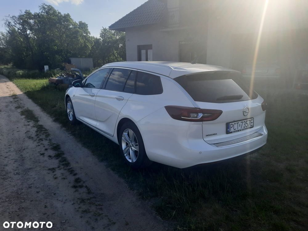 Opel Insignia - 2