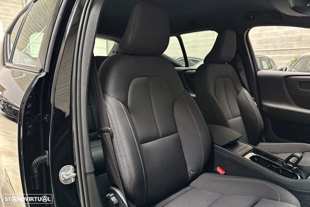 Volvo XC 40 Recharge 69 kWh Single Motor Core - 11