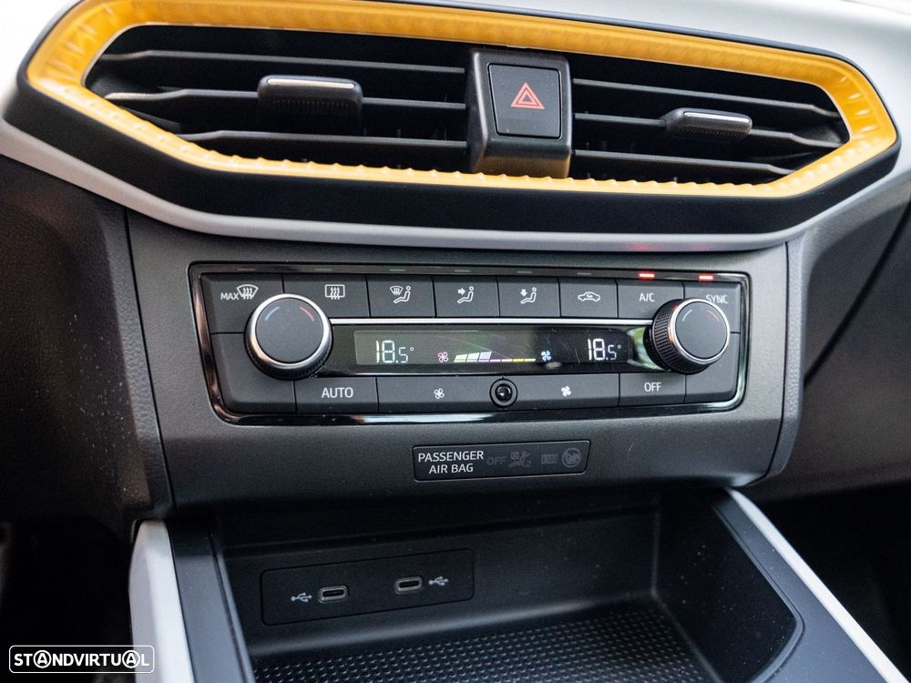 SEAT Arona 1.0 TSI Xcellence - 44