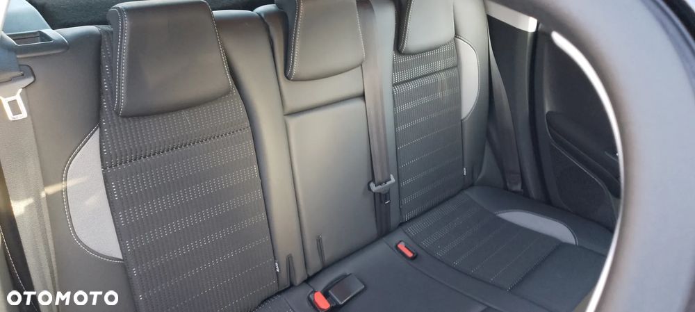 Peugeot 2008 PureTech 110 Stop&Start Active - 23