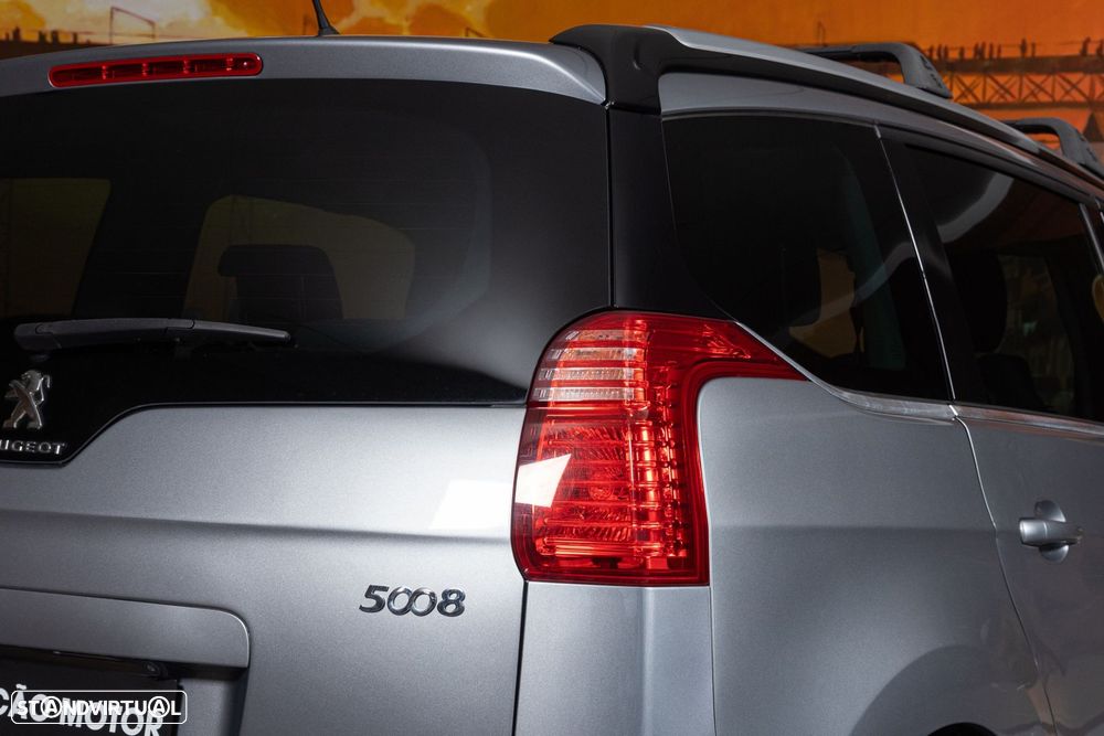 Peugeot 5008 1.6 HDi 7L Allure - 8