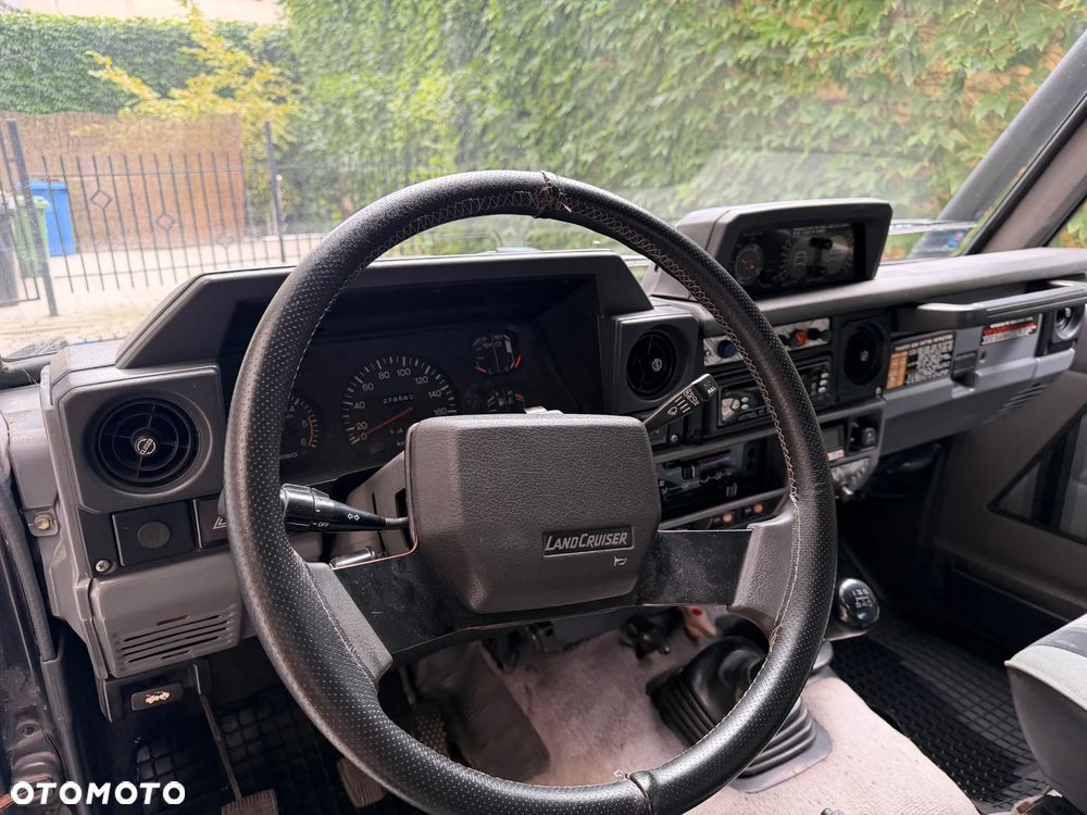 Toyota Land Cruiser LJ70 Special - 8