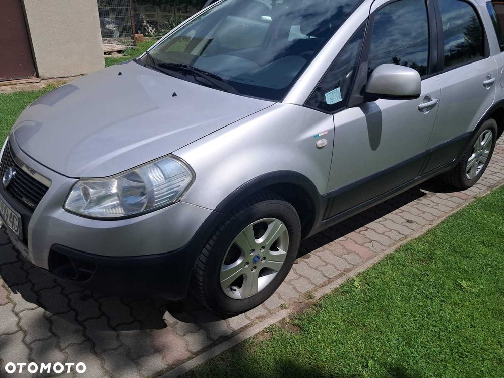 Fiat Sedici - 4