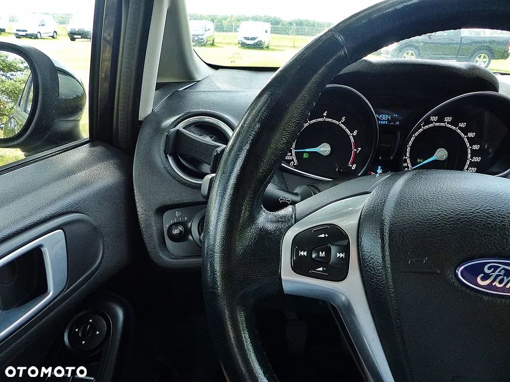 Ford Fiesta 1.25 Titanium EU5 - 30