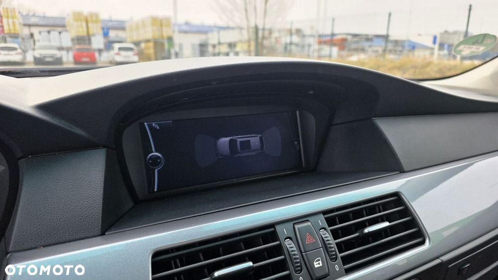 BMW Seria 5 - 12