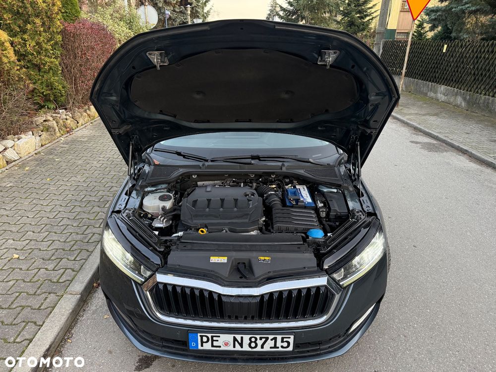 Skoda Octavia 2.0 TDI DSG Sportline - 7