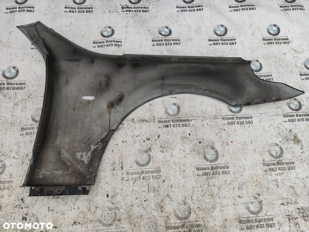 BMW E60 E61 Błotnik lewy przedni przód Silbergrau A08 - 12