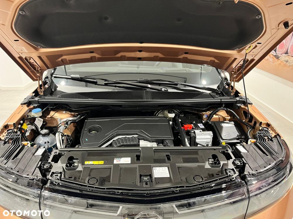 Opel Grandland 1.2 T mHEV GS S&S eDTC6 - 20